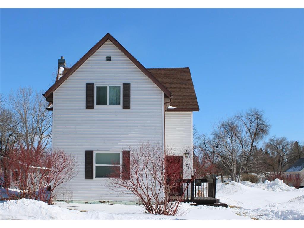 622 Saint Paul Avenue S Thief River Falls MN 56701 7039058 image34