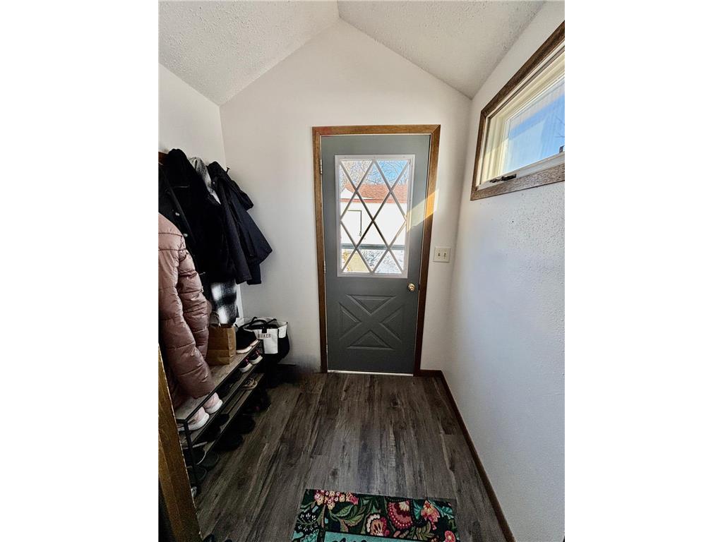 622 Saint Paul Avenue S Thief River Falls MN 56701 7039058 image5