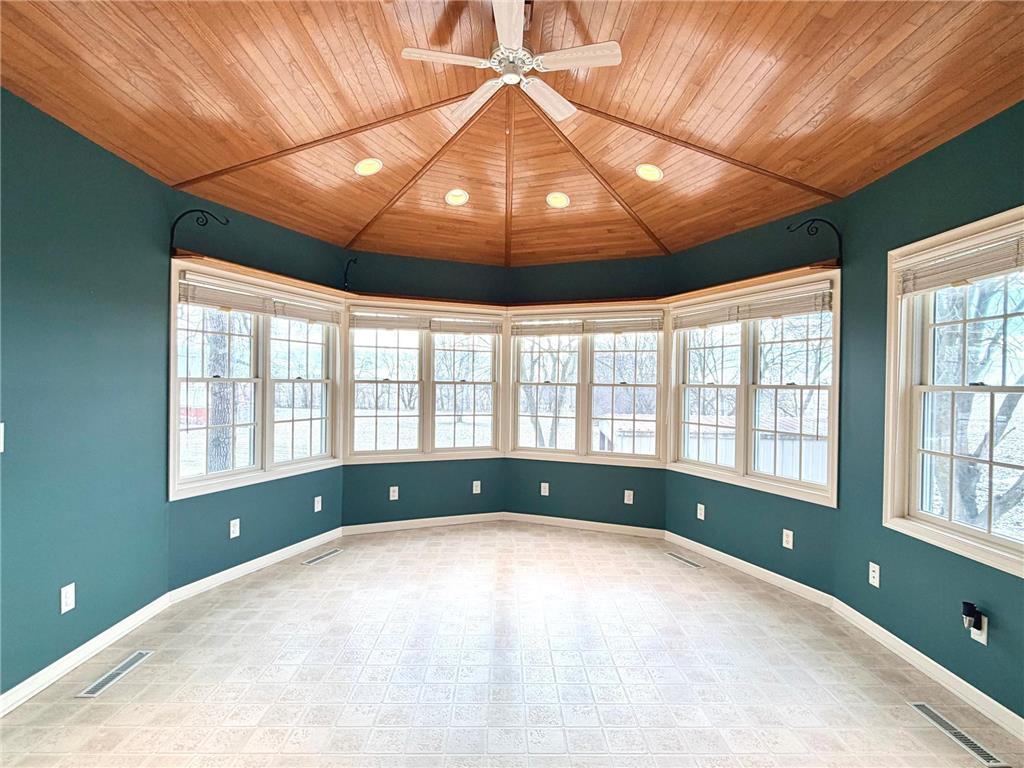 622 Woodcrest Avenue Worthington MN 56187 6806739 image25