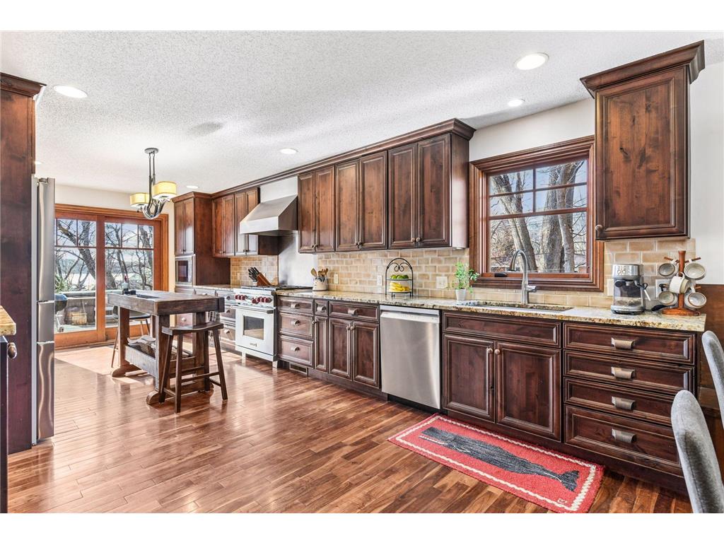 6220 Barberry Circle Chanhassen MN 55331 - Minnewashta 7080449 image16