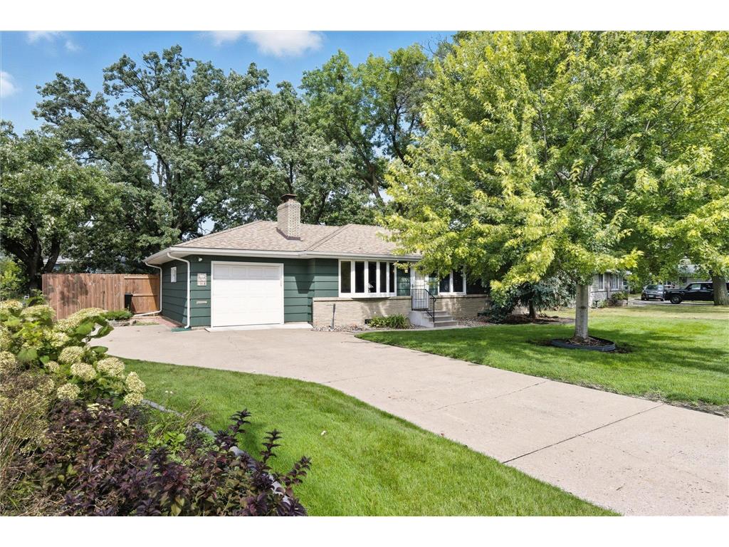 6220 Carol Drive NE Fridley MN 55432 6788507 image1