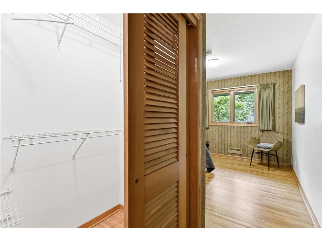 6221 Hansen Road Edina MN 55436 7080589 image26