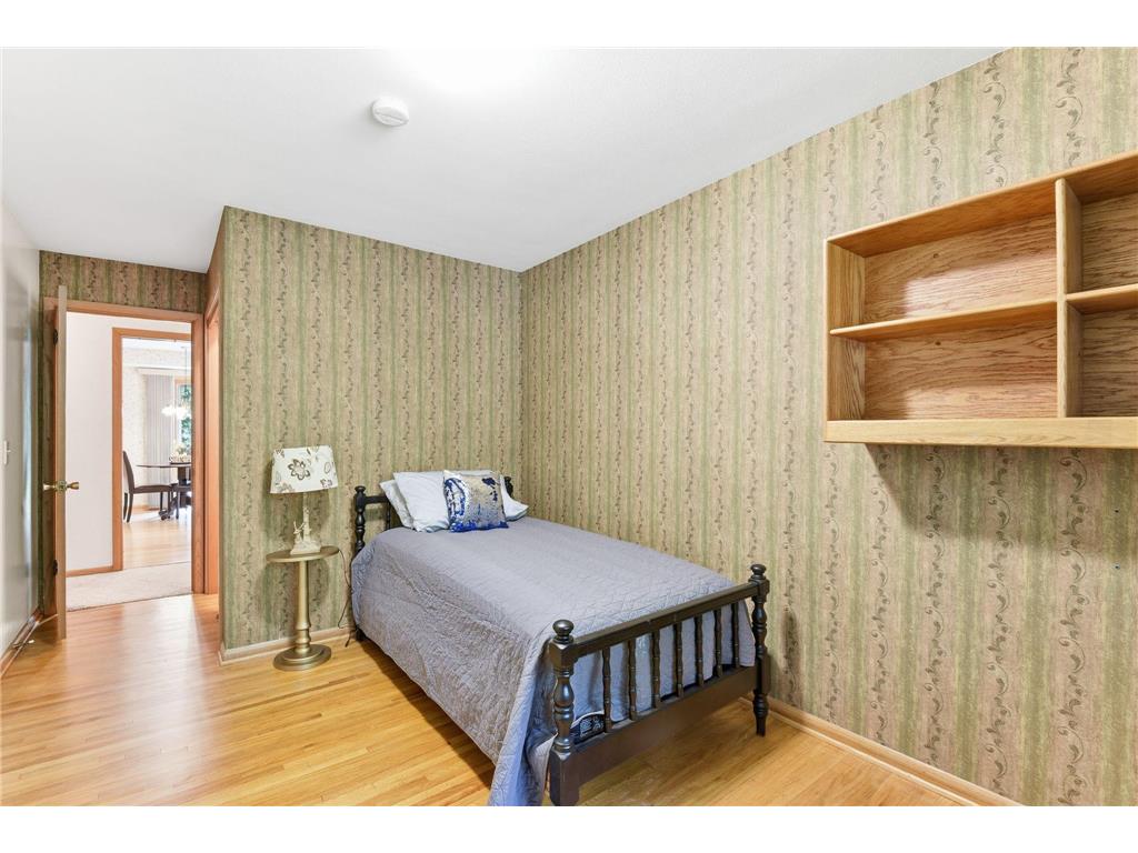 6221 Hansen Road Edina MN 55436 7080589 image28