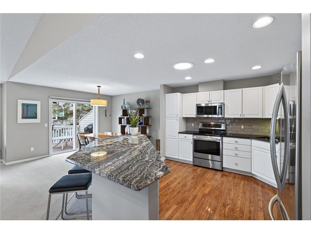 6221 Upland Lane N Maple Grove MN 55311 7061741 image17