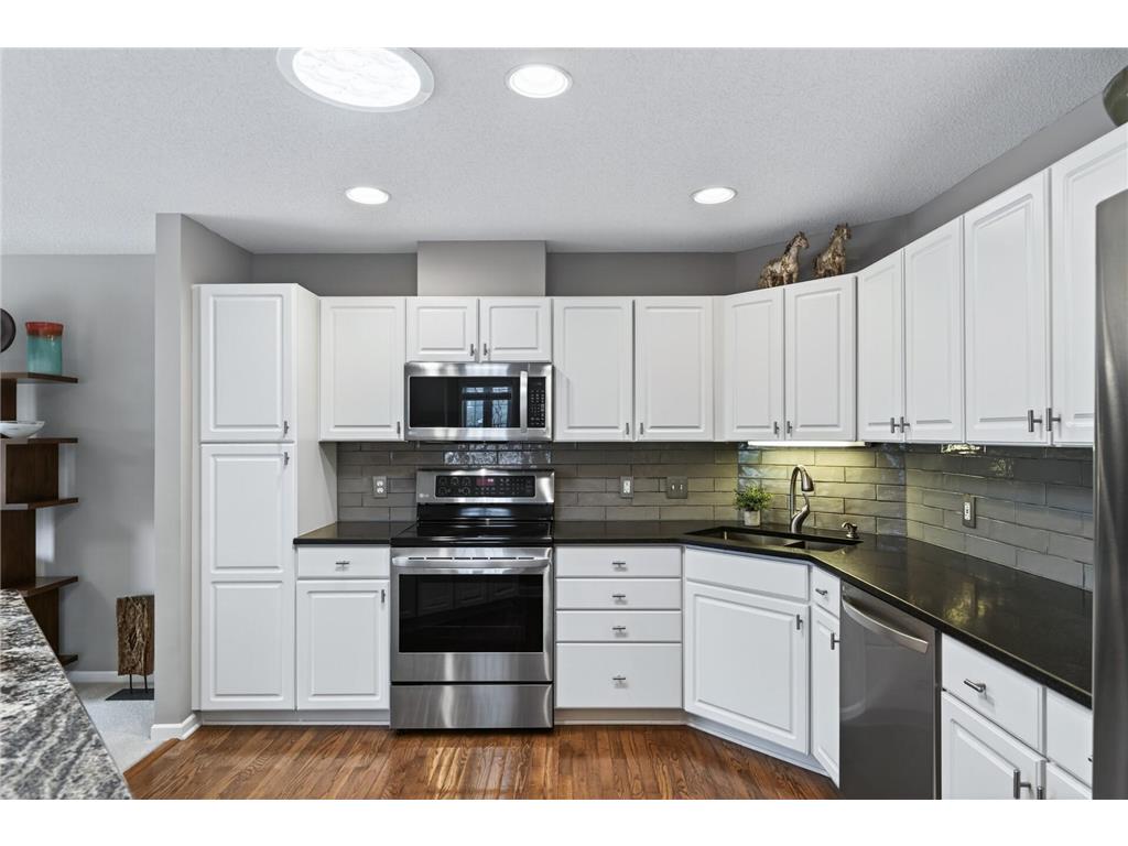 6221 Upland Lane N Maple Grove MN 55311 7061741 image18