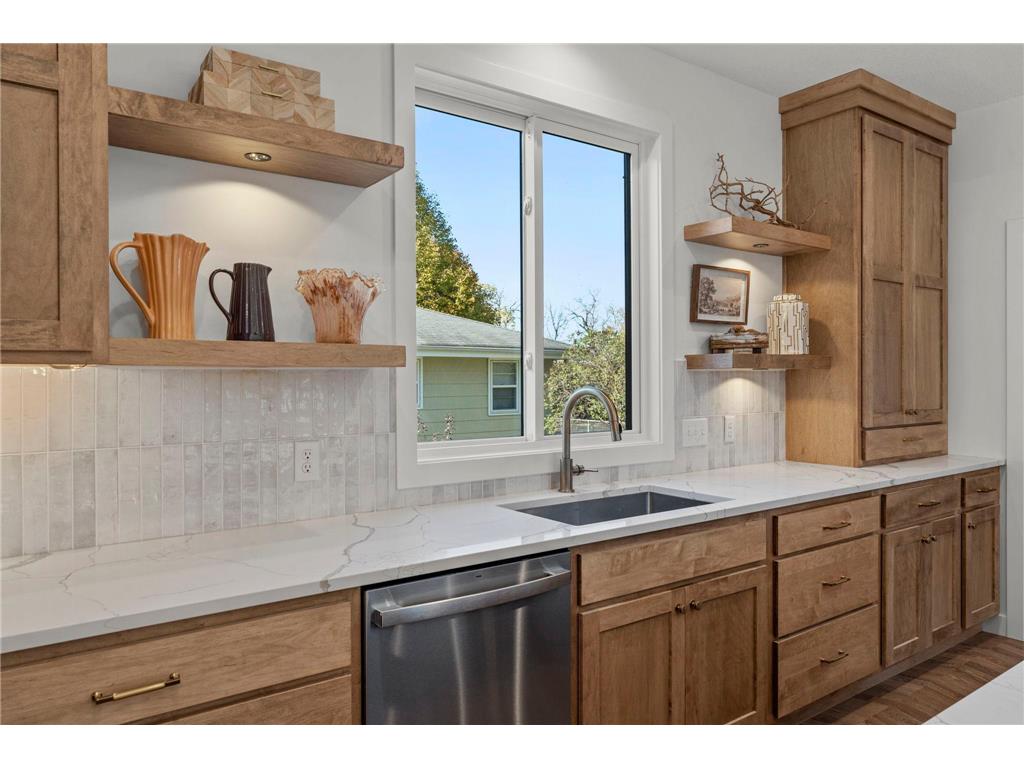 6221 W 37th Street Saint Louis Park MN 55416 6819556 image20