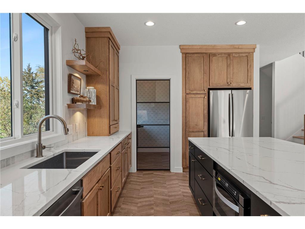 6221 W 37th Street Saint Louis Park MN 55416 6819556 image23