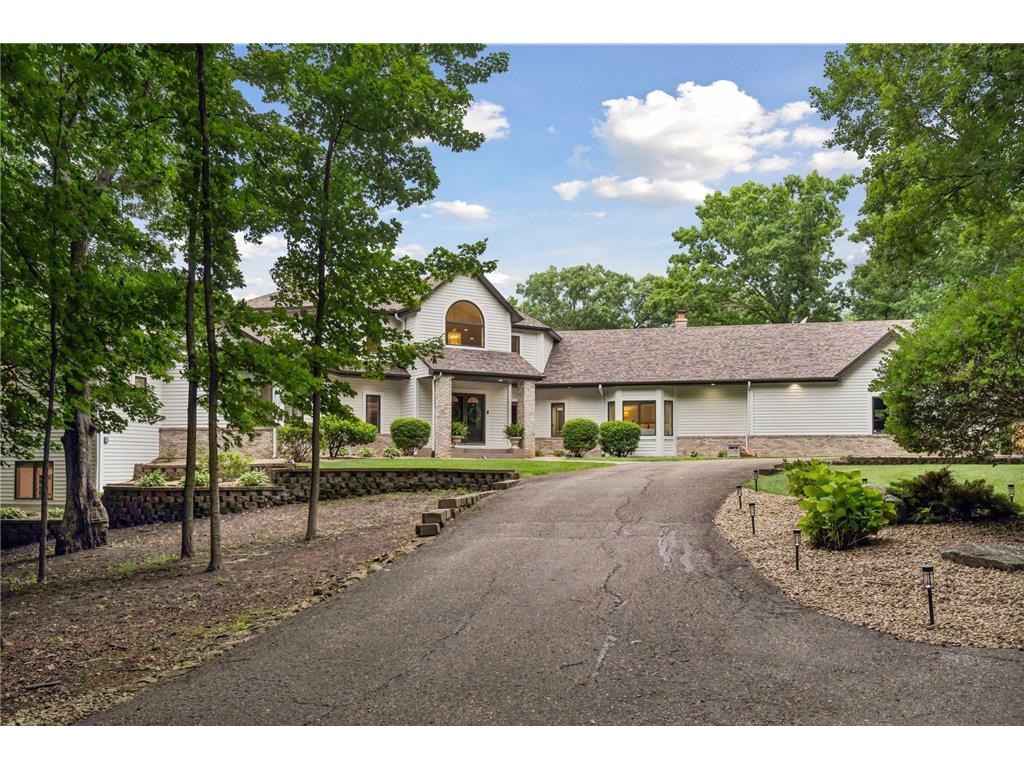 6221 Willow Drive Corcoran MN 55340 7084337 image1