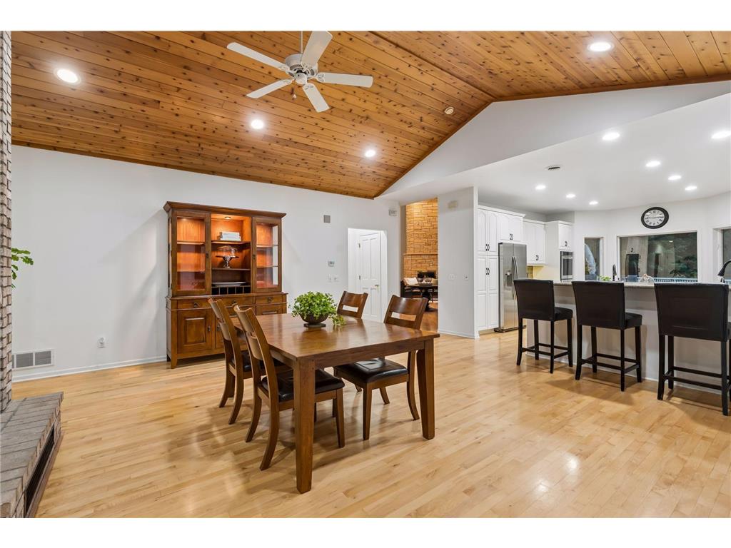 6221 Willow Drive Corcoran MN 55340 7084337 image14