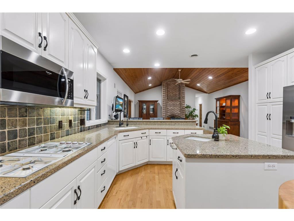 6221 Willow Drive Corcoran MN 55340 7084337 image21
