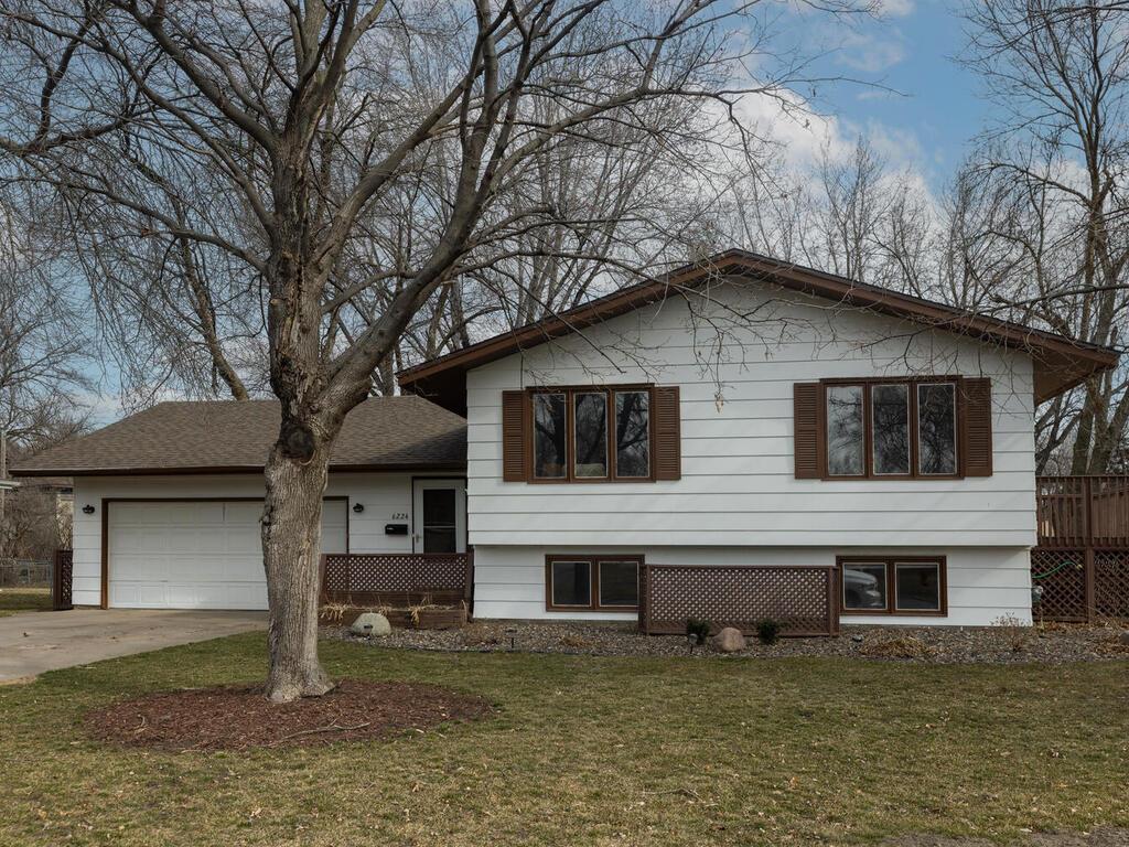 6224 71st Avenue N Brooklyn Park MN 55429 6507436 image1