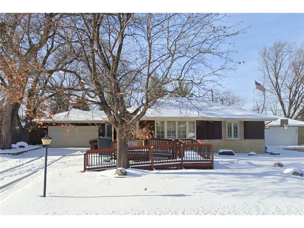6225 Chowen Avenue N Brooklyn Center MN 55429 6456182 image1