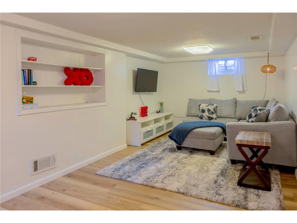 6225 Pillsbury Avenue S Richfield MN 55423 7082686 image20