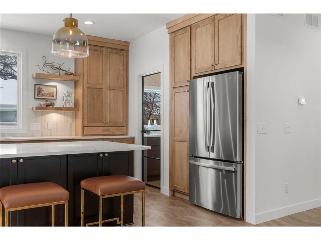 6225 W 37th Street Saint Louis Park MN 55416 7025992 image23