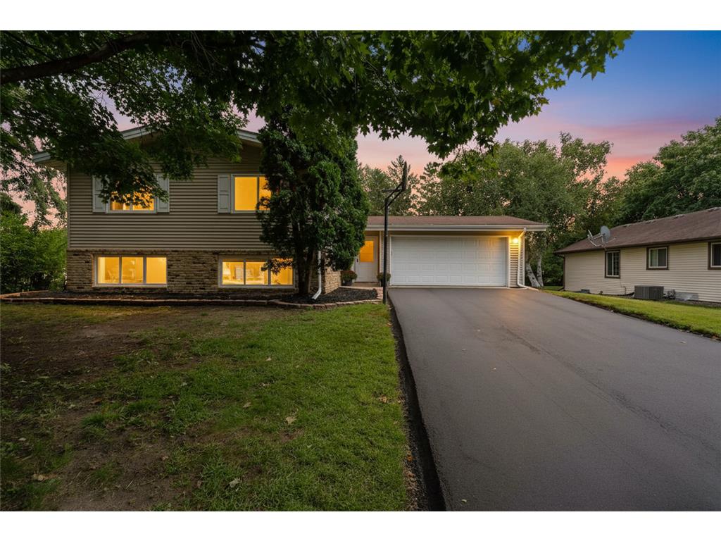 6226 Perry Avenue N Brooklyn Center MN 55429 6786735 image1