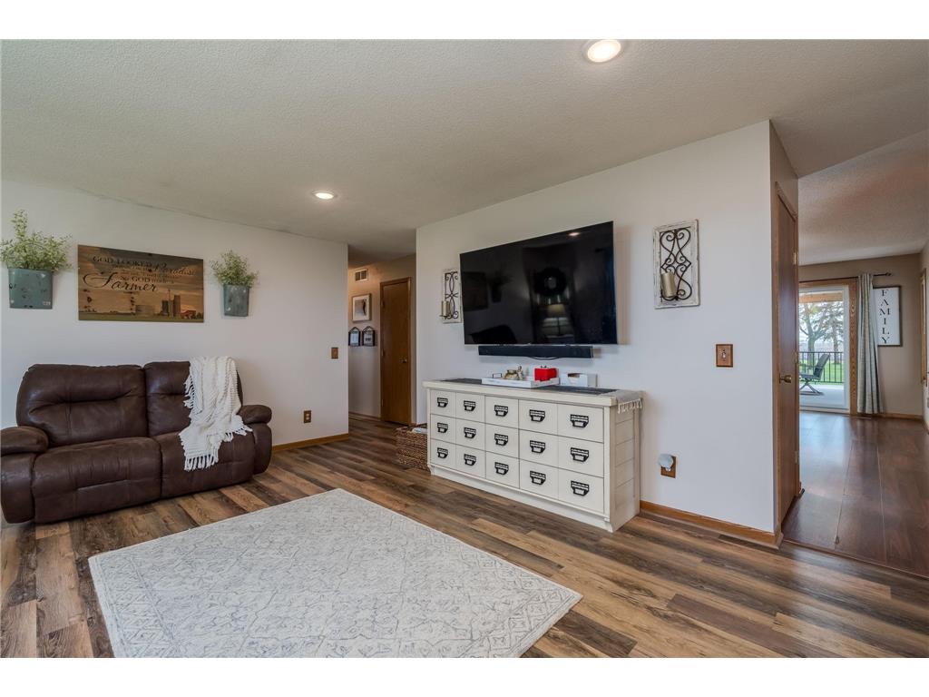 62277 142nd Street Pemberton MN 56065 7066943 image16