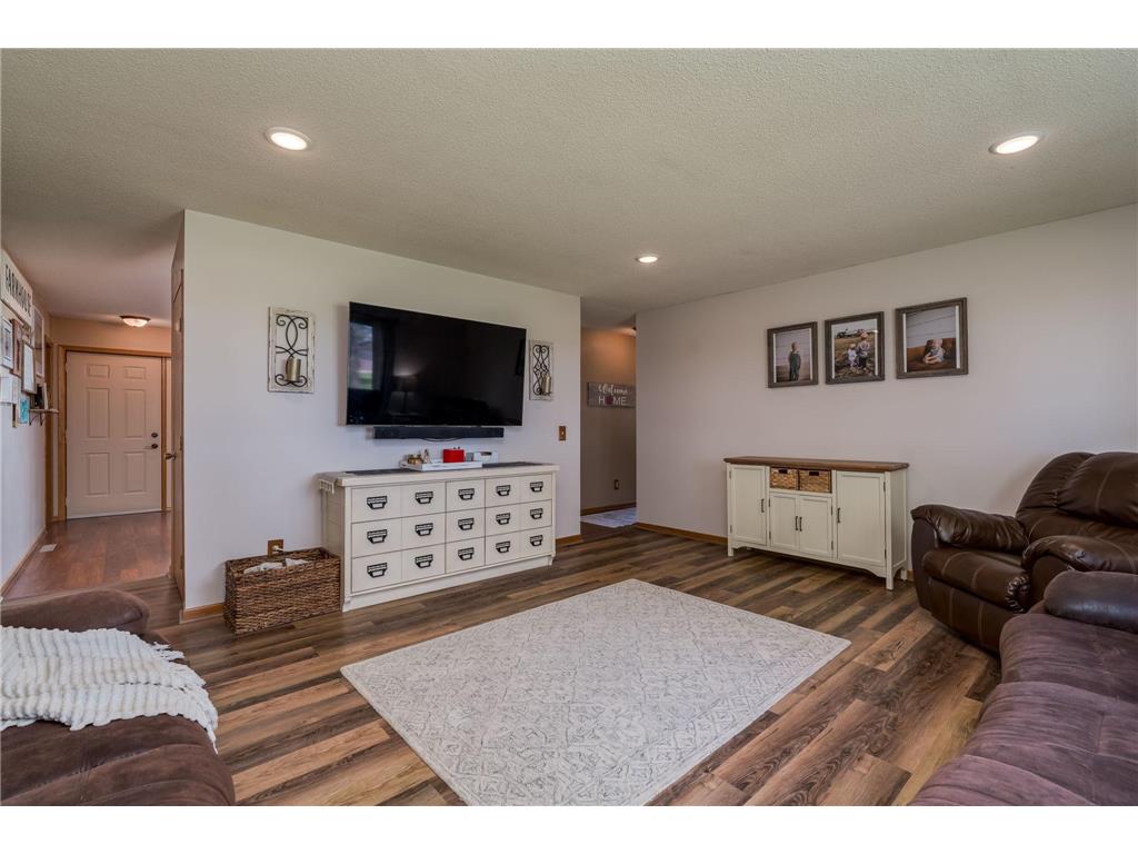 62277 142nd Street Pemberton MN 56065 7066943 image19
