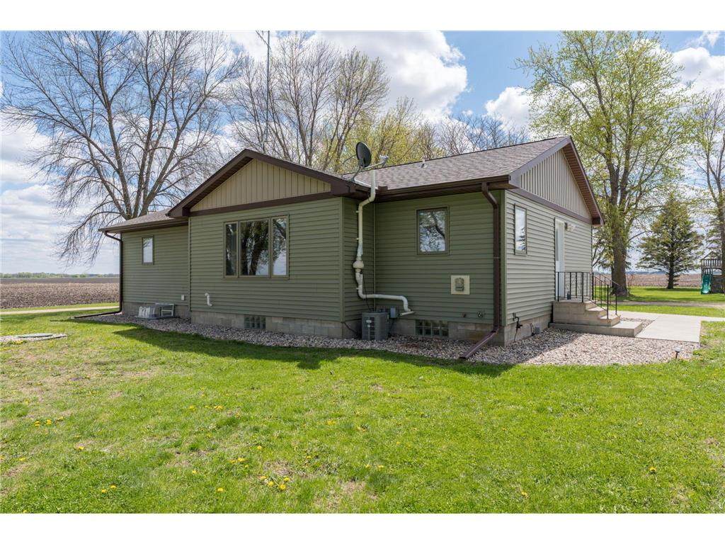 62277 142nd Street Pemberton MN 56065 7066943 image38