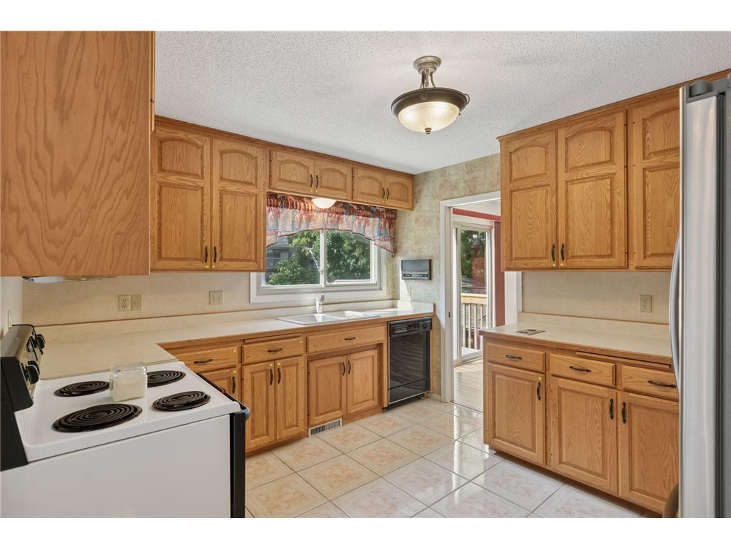 6228 Sandpiper Court Edina MN 55436 6786077 image17