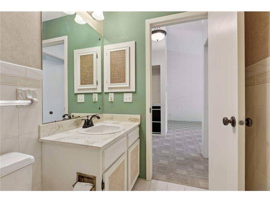 6228 Sandpiper Court Edina MN 55436 6786077 image37