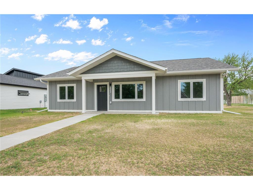 623 7th Avenue NW Grand Rapids MN 55744 7092585 image1