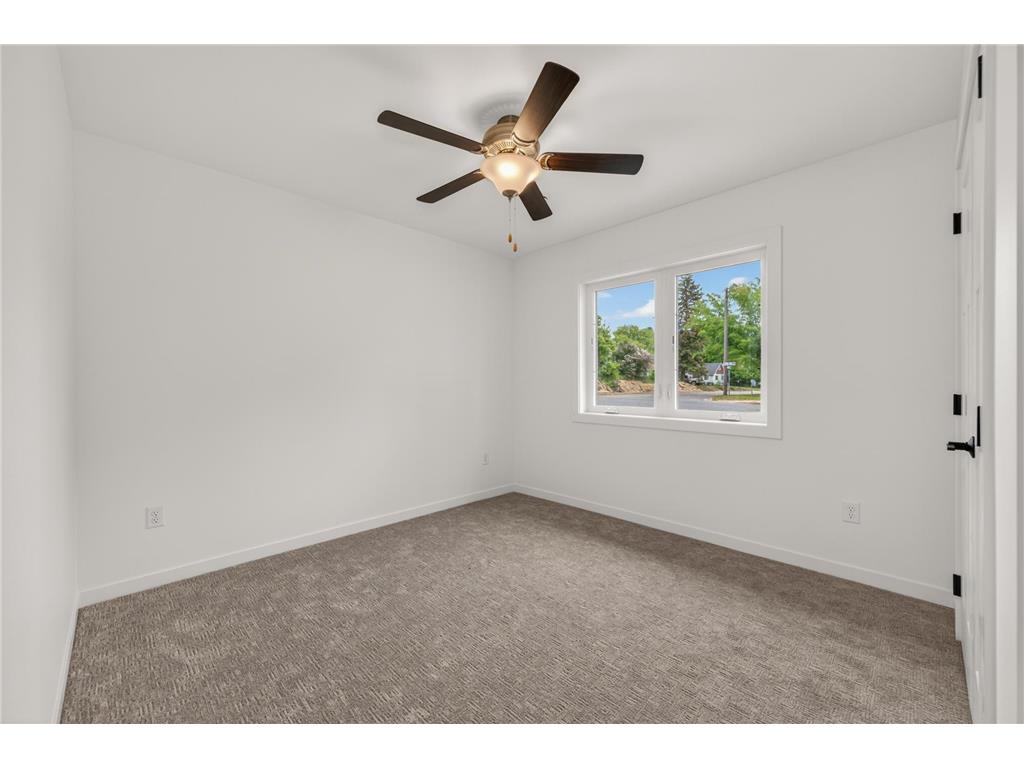 623 7th Avenue NW Grand Rapids MN 55744 7092585 image10