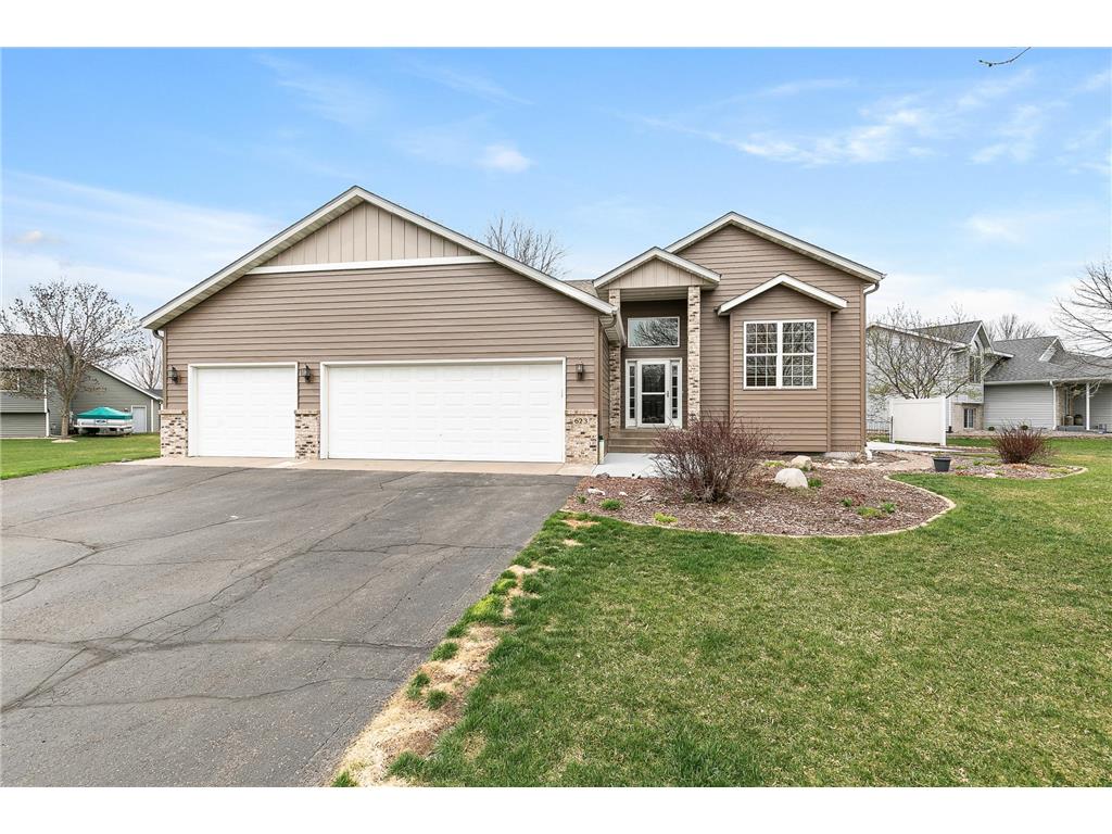 623 7th Street S Sartell MN 56377 6522196 image1