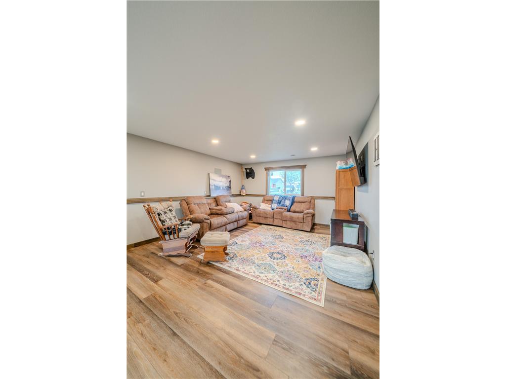 623 Elm Street N Kimball MN 55353 7081162 image19