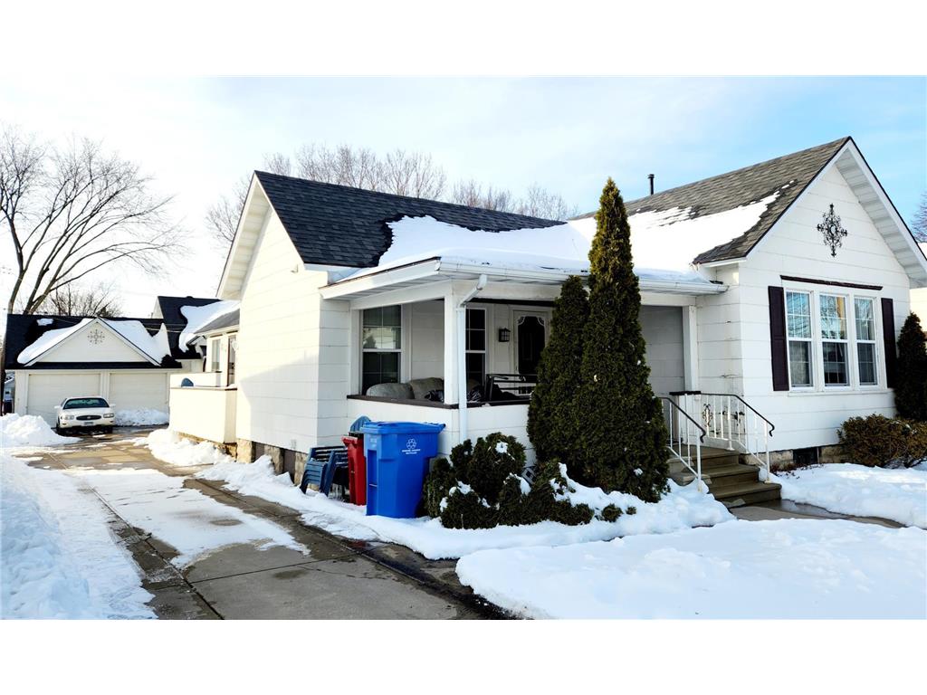 623 Grand Street, Winona, MN 55987 MLS 6336856 Edina Realty