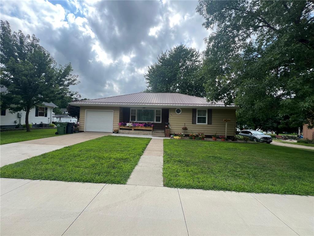 623 Maine Avenue Adrian MN 56110 6759262 image1