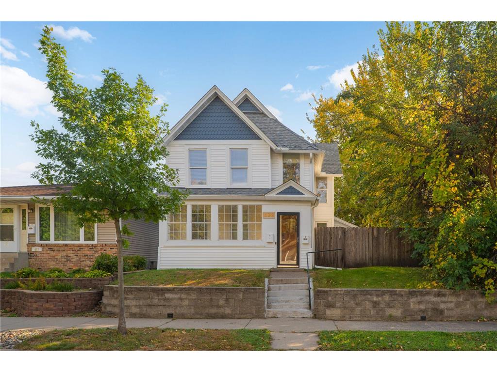 623 Quincy Street NE Minneapolis MN 55413 6806001 image1