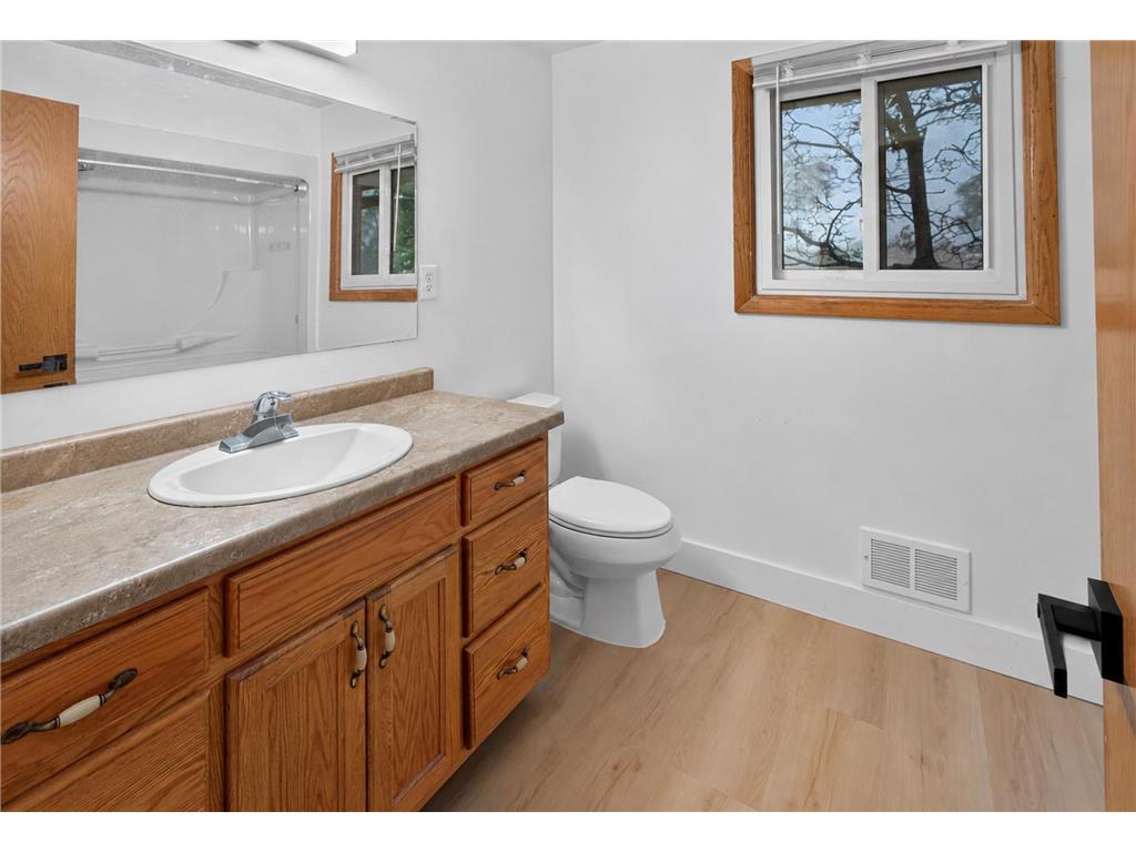 6231 France Avenue N Brooklyn Center MN 55429 7060640 image15