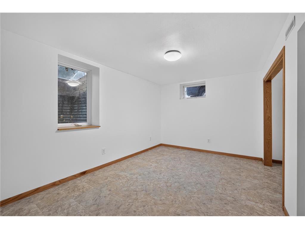 6231 France Avenue N Brooklyn Center MN 55429 7060640 image17