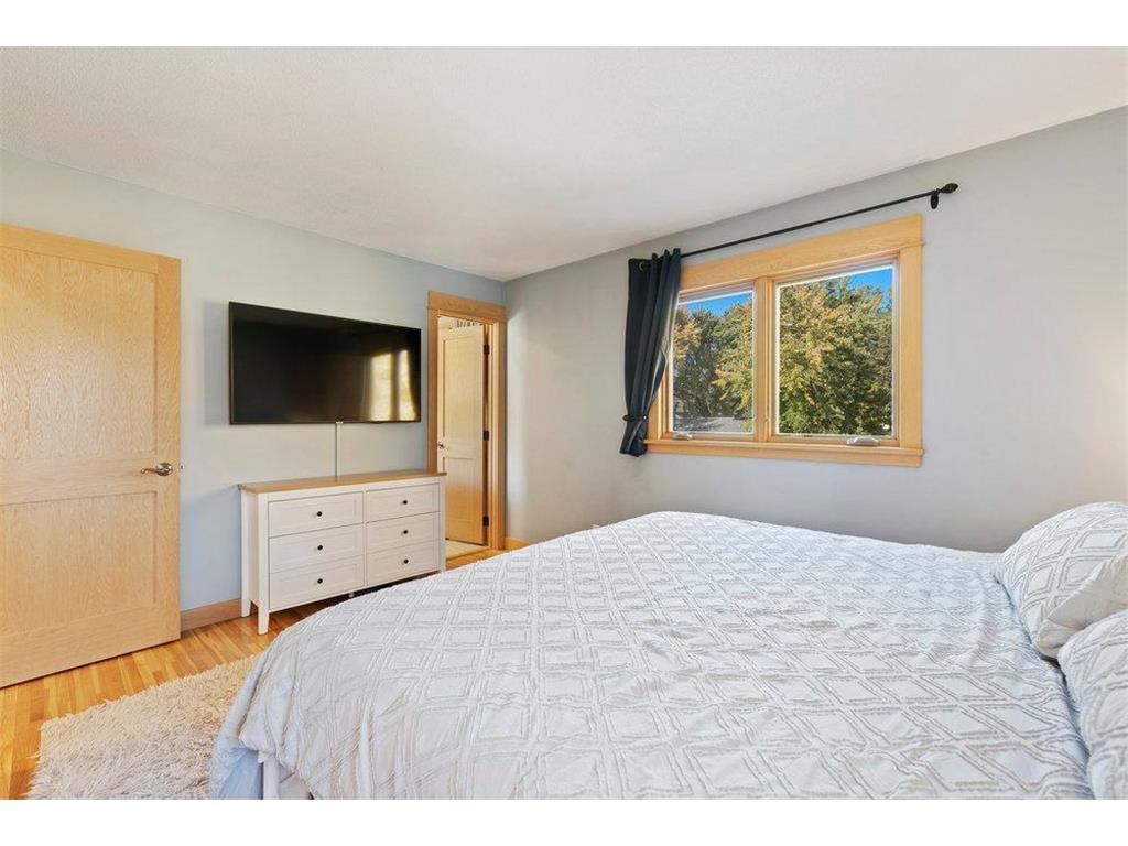 6233 Birchwood Road Woodbury MN 55125 6808887 image16