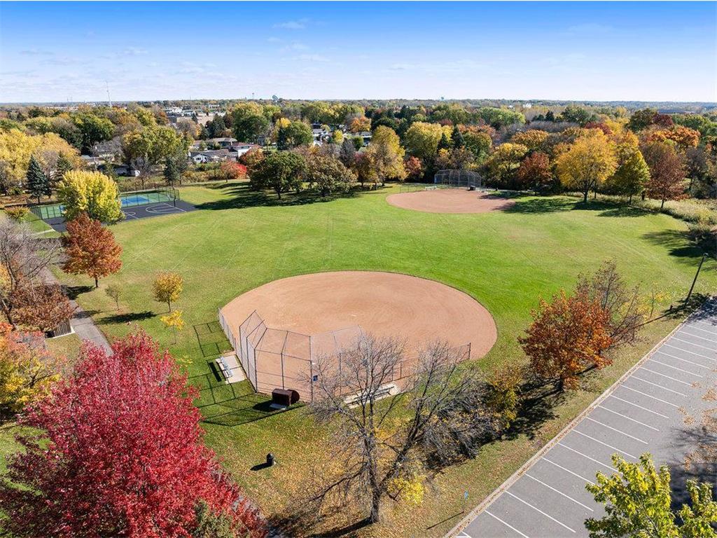 6233 Birchwood Road Woodbury MN 55125 6808887 image38