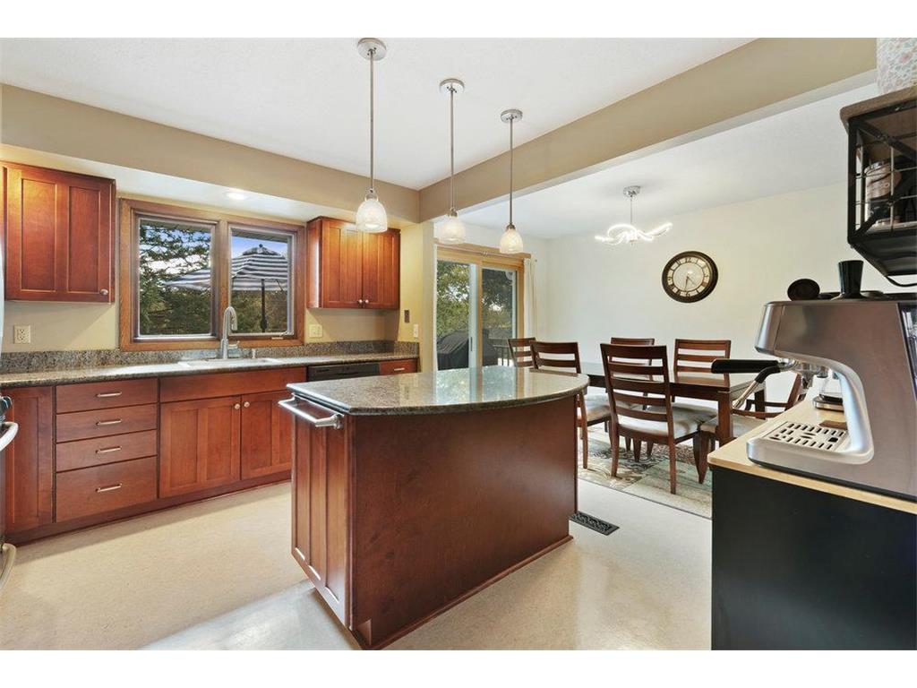 6233 Birchwood Road Woodbury MN 55125 6808887 image9