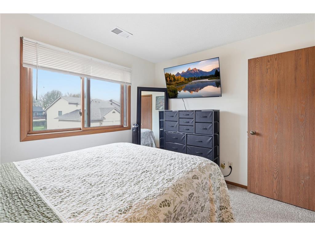 6233 Magda Drive #C Maple Grove MN 55369 7058804 image11