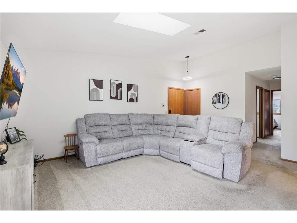 6233 Magda Drive #C Maple Grove MN 55369 7058804 image8