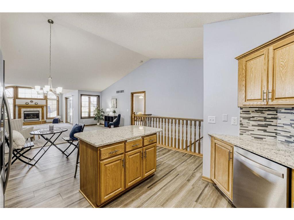 6236 Creekview Lane N Brooklyn Park MN 55443 7046490 image11