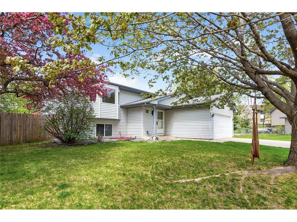 6237 Kalenda Lane NE Albertville MN 55301 7068697 image1