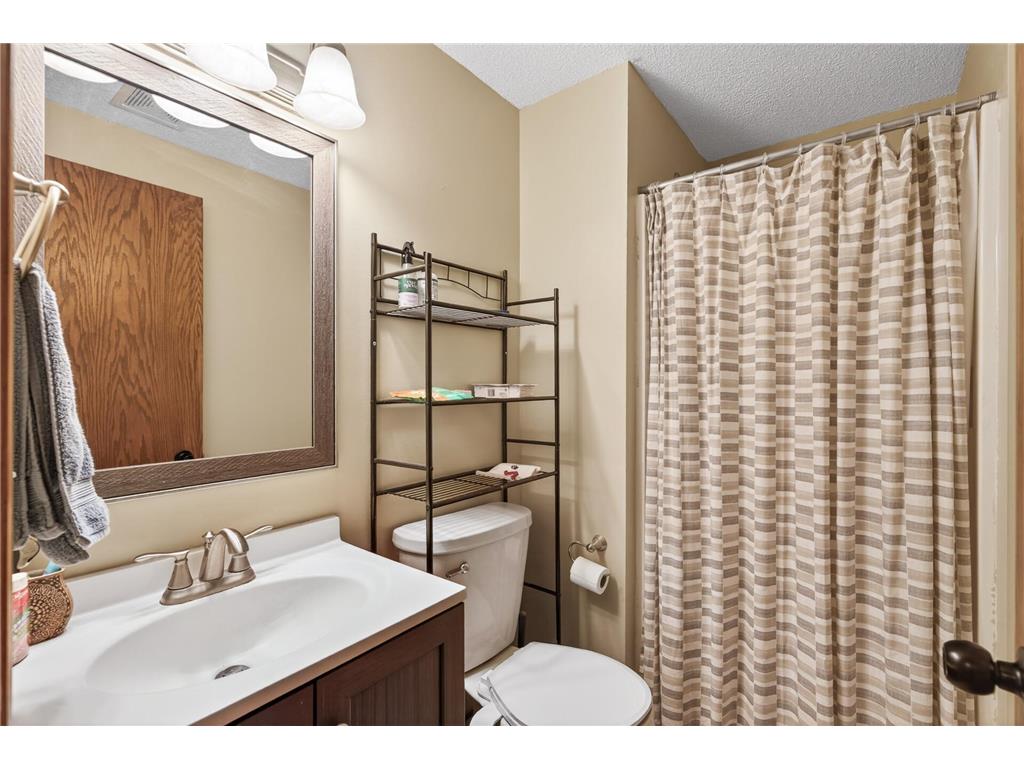 6237 Kalenda Lane NE Albertville MN 55301 7068697 image21