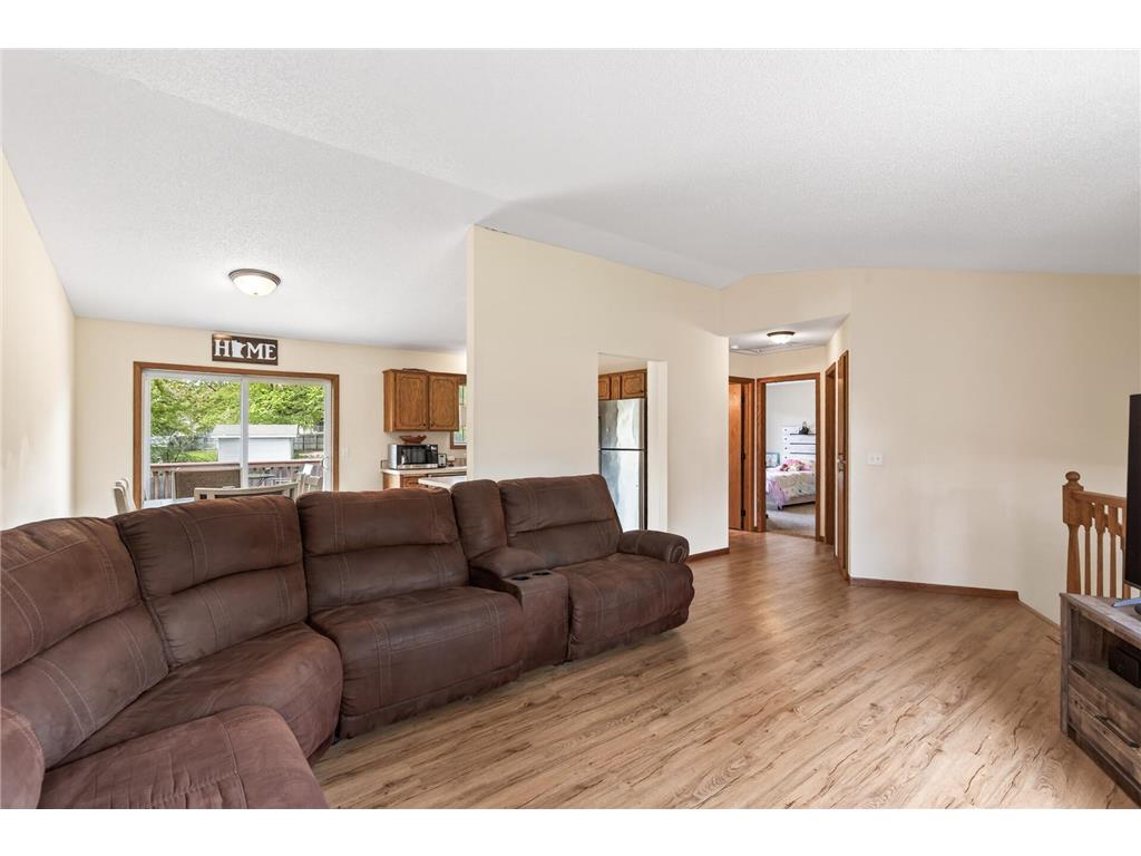 6237 Kalenda Lane NE Albertville MN 55301 7068697 image4