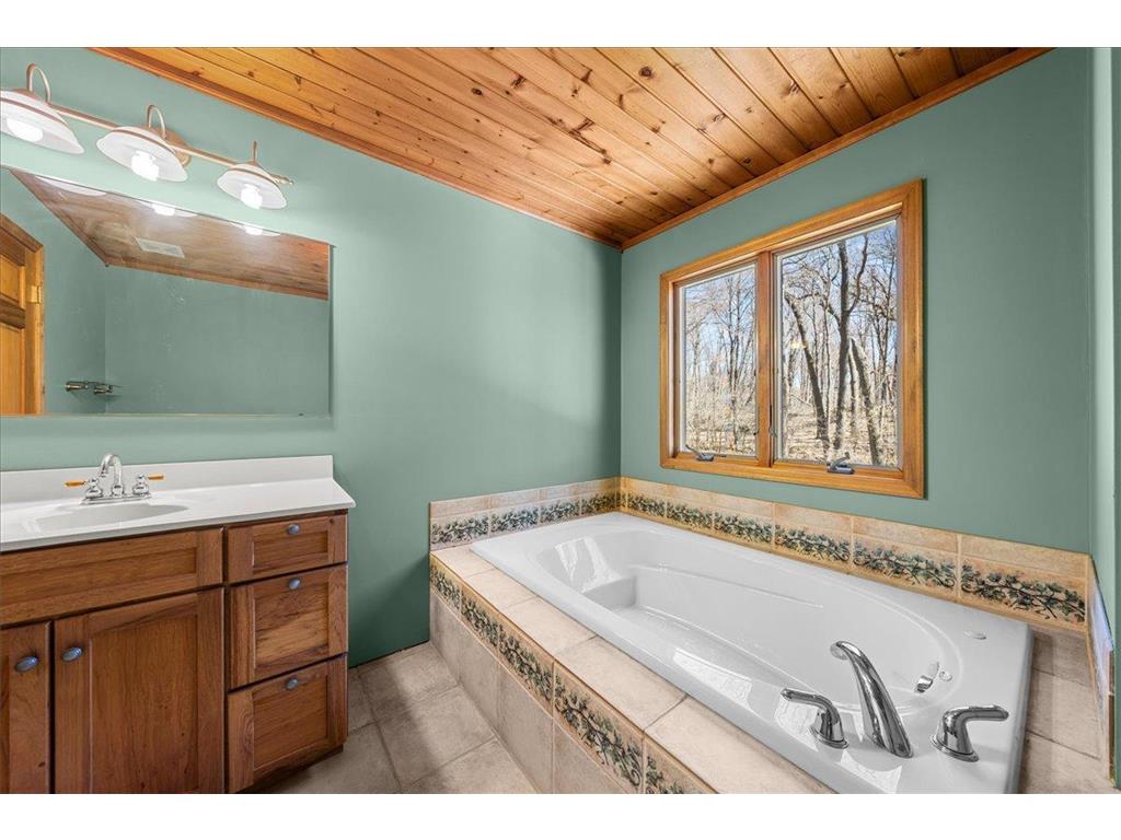 624 220th Avenue Somerset WI 54025 7024539 image29