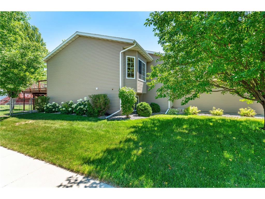 624 29th Street N Moorhead MN 56560 7103535 image32