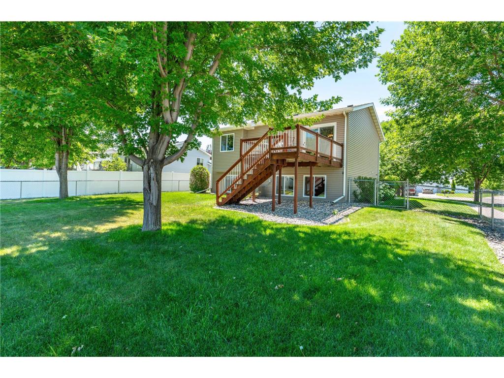 624 29th Street N Moorhead MN 56560 7103535 image4