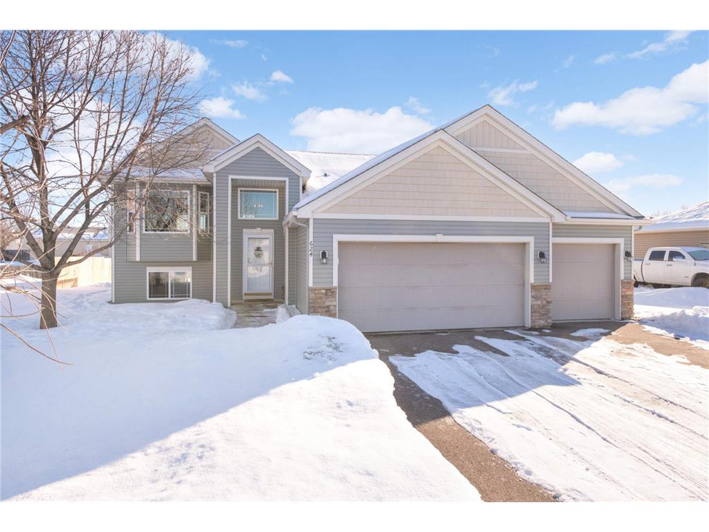 624 Emerson Avenue N, Montrose, MN, 55363 MLS 7592394 Edina Realty