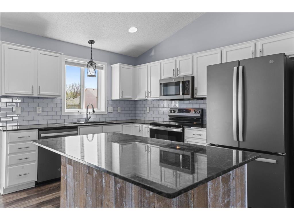 624 Emerson Avenue N Montrose MN 55363 7053072 image6