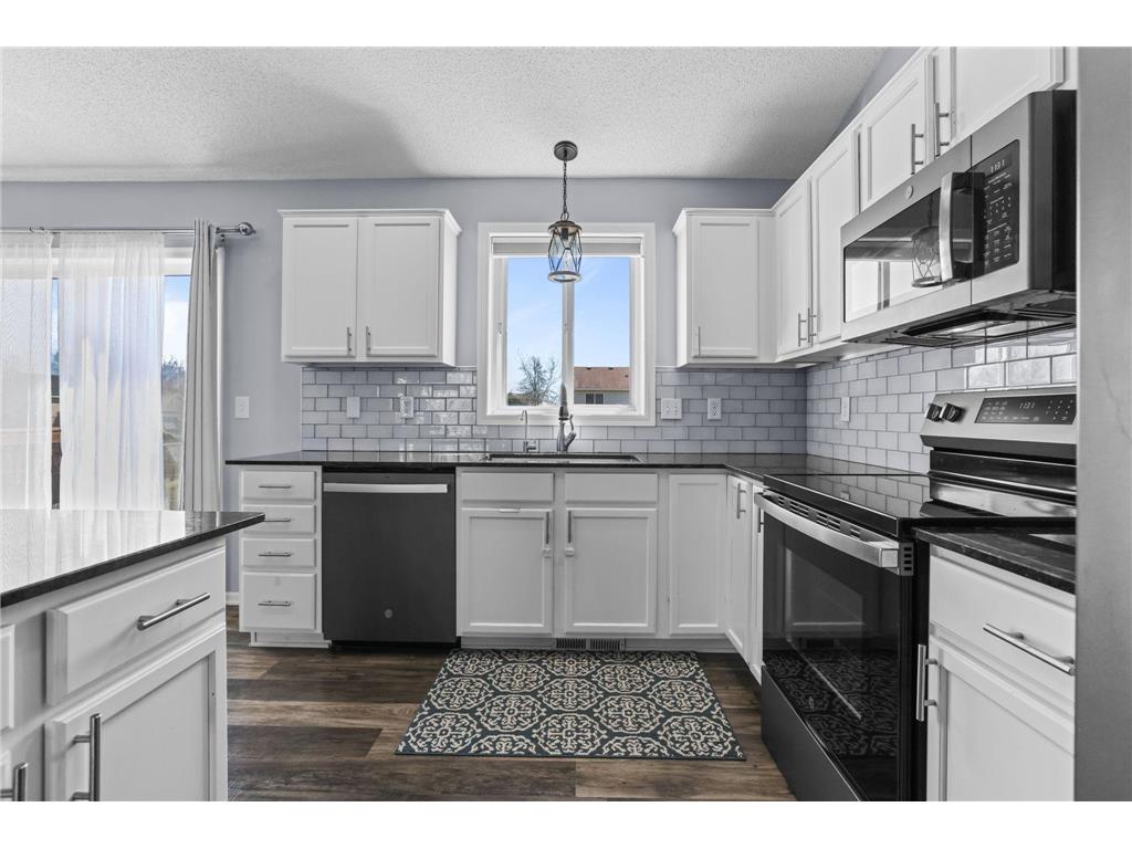 624 Emerson Avenue N Montrose MN 55363 7053072 image7