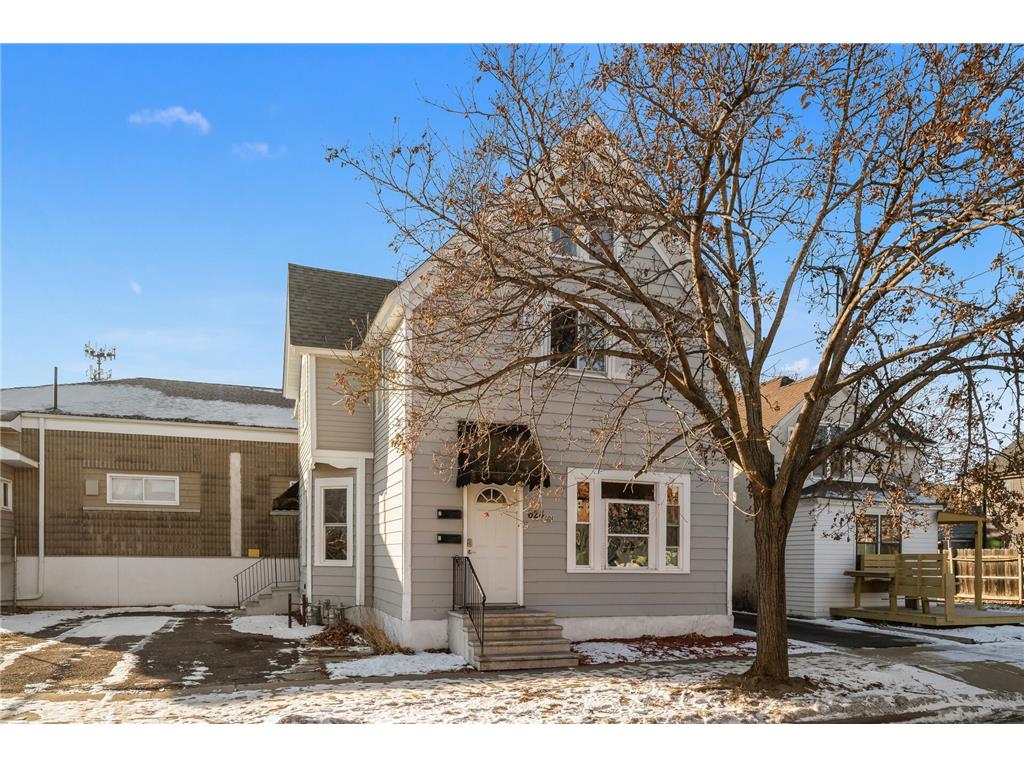 624 James Avenue Saint Paul MN 55102 6651049 image1