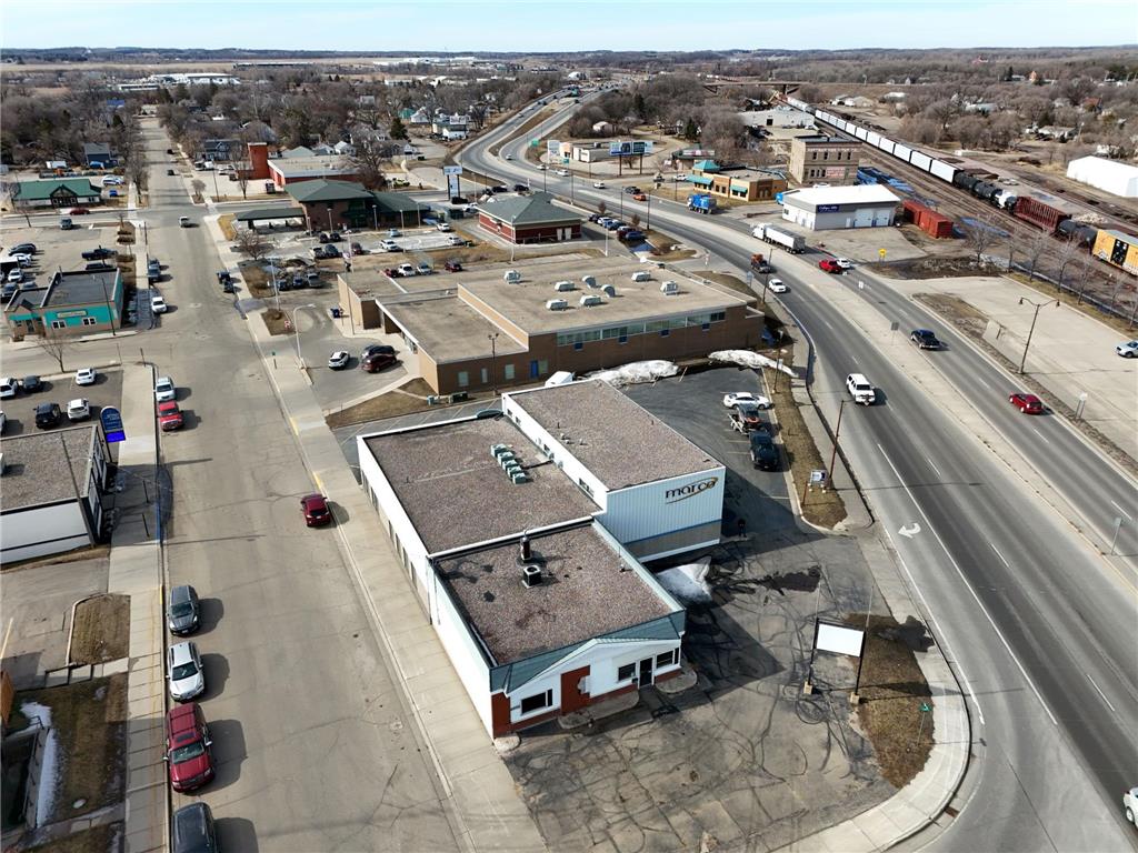 624 Lake Ave Detroit Lakes MN 56501 6678341 image2